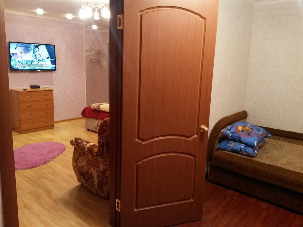 Apartment Na Oktyabrskoi 무르만스크 외부 사진